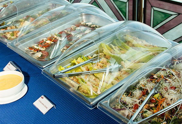 Sábado o domingo: Brunch en Bellini: Buffet + Bebida 