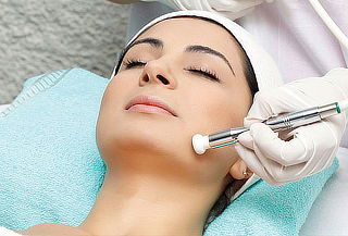 2 Sesiones: Máscara de Oxígeno + Microdermoabrasión Diamante 2 Sesiones: Máscara de Oxígeno + Microdermoabrasión Diamante
