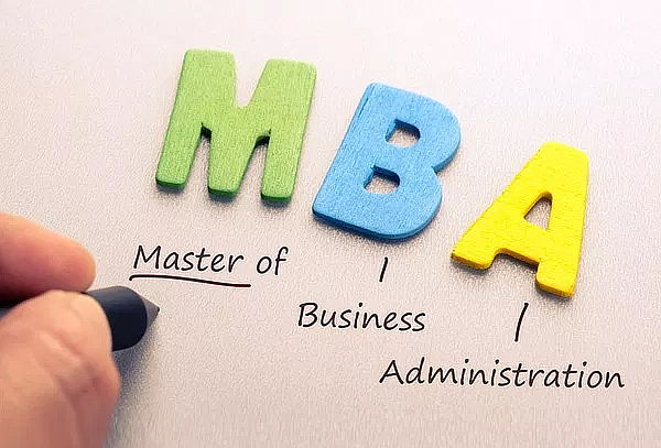 Doble Titulación en ENEB, MBA + 2do. MÁSTER a Elegir