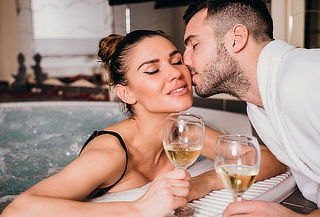 150 Min Día de Spa con Jacuzzi en Pareja en Condesa 150 Min Día de Spa con Jacuzzi en Pareja en Condesa