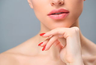 Maquillaje permanente en labios con Acuarela Lips