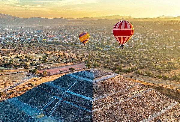 Vuelo en Globo + brindis en Teotihuacan 