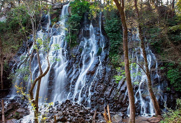 Escapada de Fin: Valle de Bravo + Cascada velo de novia