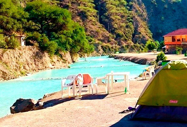 Aventura: Grutas Tolantongo + Camping + Senderismo