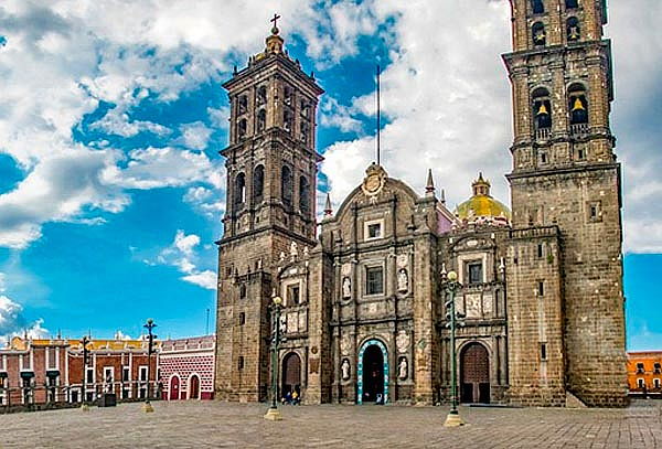 ValQuirico y Puebla Capital con tranvía