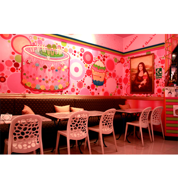 El cupón incluye: 1 volcán + helado ó 1 brownie + chocolate caliente sólo en TAJMANI´S Café de Chacarilla