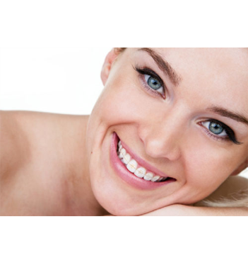 Precio insuperable por brackets transparentes o metálicos + Instalación + Evaluación de ortodoncia + Profilaxis + Set de fotografías + Descuento en cuota mensual. Ingresa tus datos y obtén un 93% de descuento.