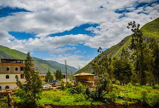 Full day a Churín, visita a “Mamahuarmi”, baños del Tingo