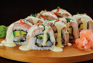 50 Cortes de Makis en Sushi House ¡Buenazo!