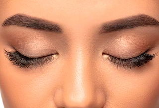 Extensión De Pestañas Pelo a Pelo Efecto Rímel