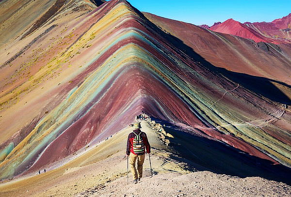 Montaña 7 Colores + Desayuno + Almuerzo + Transporte + Guía.