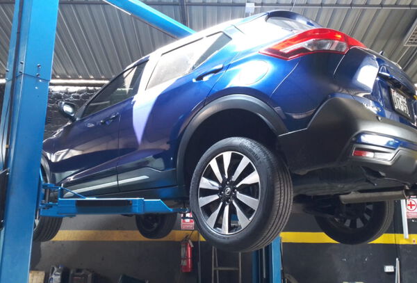 Mantenimiento y Limpieza de Frenos de Autos