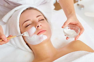 Exfoliación y Aclaramiento de Espalda + Dermoabrasión y Más