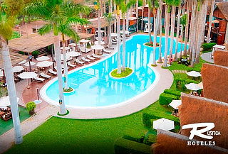 Rústica Pachacamac: 1 Noche para 2 Adultos+ 1Niño + Desayuno