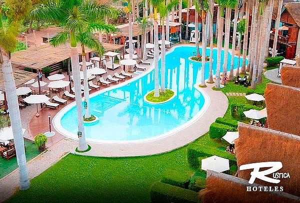 Rústica Pachacamac: 1 Noche para 2 Adultos+ 1Niño + Desayuno