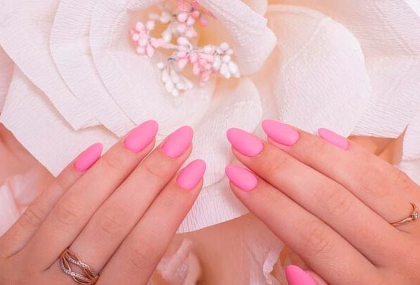 Uñas Acrílicas + Manicura + Hidratación en TOP NAILS