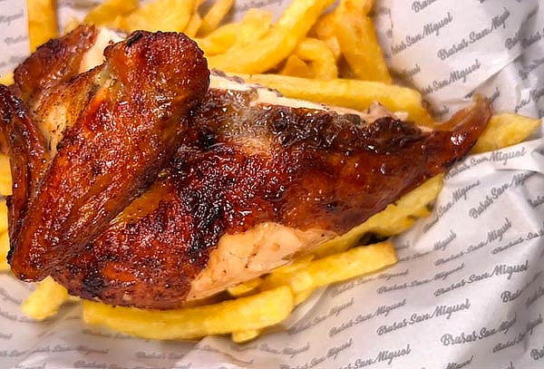 Barra libre de Pollo a la Brasa, Alitas, Hamburguesas y | Ofertop