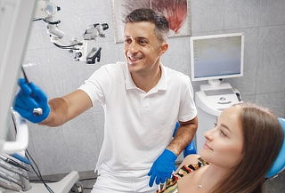 Extracción Tercera Molar + Limpieza Dental + Fluorización