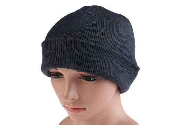 Beanie Ceñido Gorro Unisex Color  Negro