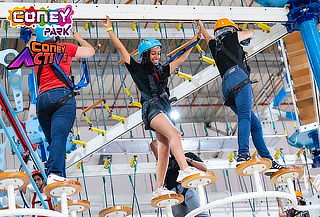 Paga S/ 28.90 y Juega 60  en Coney Park-Coney Active