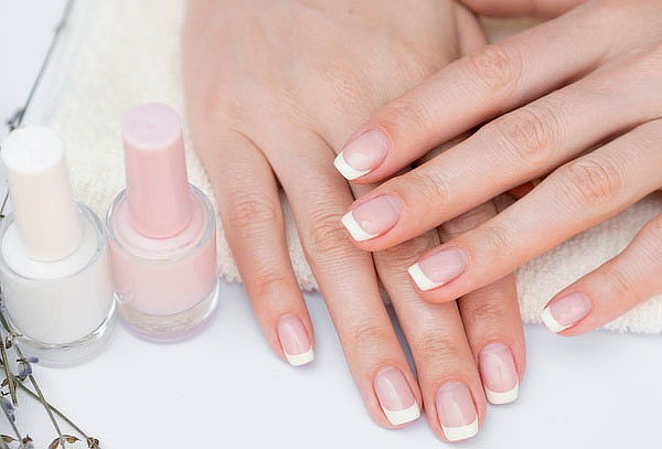 Manicure Completa Con Esmalte En Gel + Hidratación 