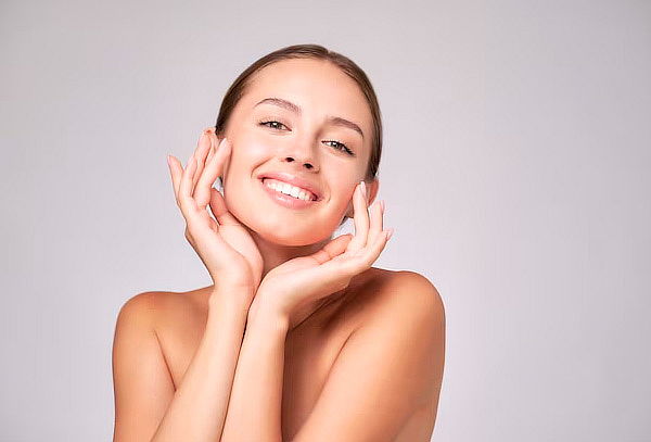 Limpieza Facial Profunda + Punta de Diamante y Más