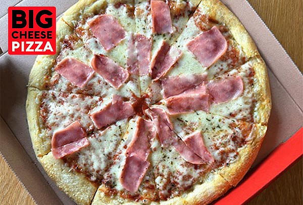 Cheesy American: Pizza 30cm - Válido en 6 Locales