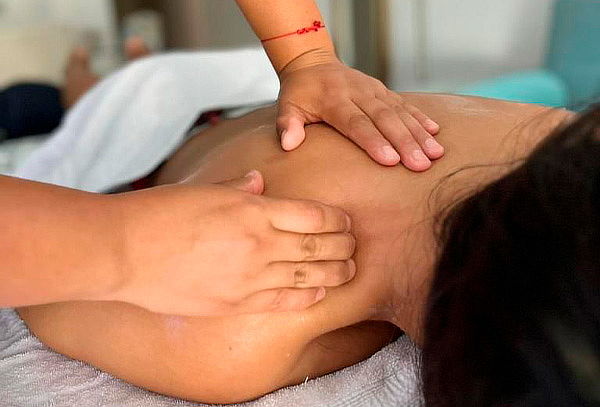 Masaje Relajante o Descontracturante + Aromaterapia y Más 