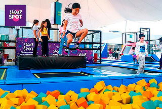 Juega 45 ó 90 Minutos - Jump Spot - 4 Sedes a Elegir - Lima