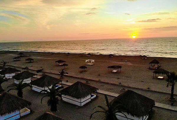 2D/1N Para 2 Chinchaycamac Bungalows + Alimentación + Tragos