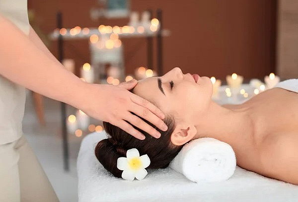 Sauna y Masaje Antiestrés Corporal Completo con Exfoliación