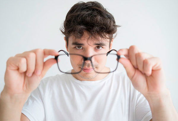 Precio Especial: Lentes con RESINAS UV + Exámenes y Más