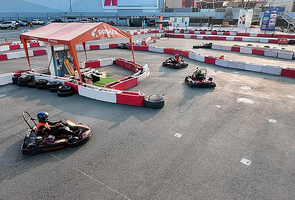 Sesión de 6 Minutos en Euro Karts - Vive la Adrenalina