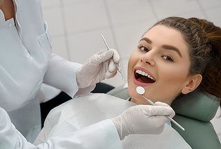 Consulta + Profilaxis Dental + Fluorización + Odontograma 