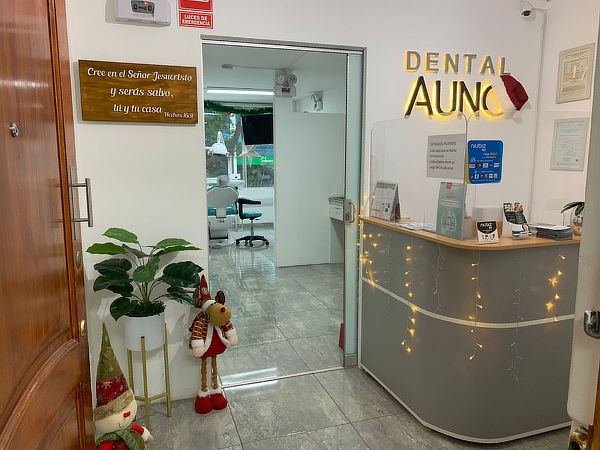 2 Resinas + Limpieza dental completa con Ultrasonido y más