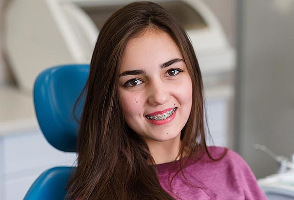 Instalación de Brackets + 2 Resinas Simples 