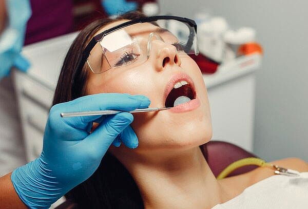 Limpieza Dental + Profilaxis +  Fluorización y Mas