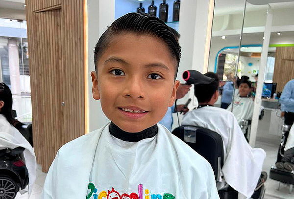 Corte de Cabello Para Niño o Niña en Picoolino Peluquería