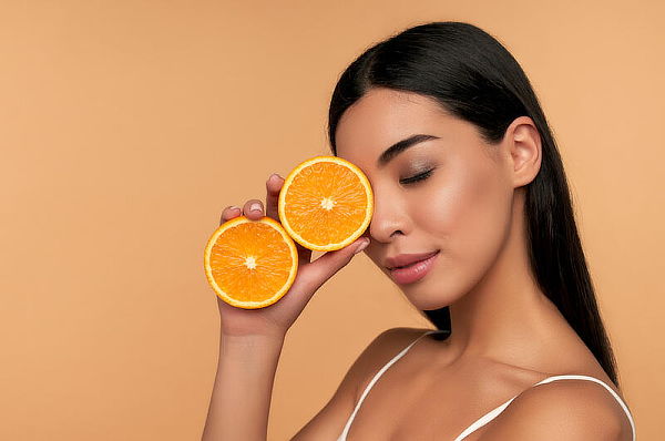 Vitamina C Endovenosa + Limpieza Facial Express y Más