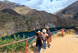 Full Day Huancaya + Laguna Huallhua y Más