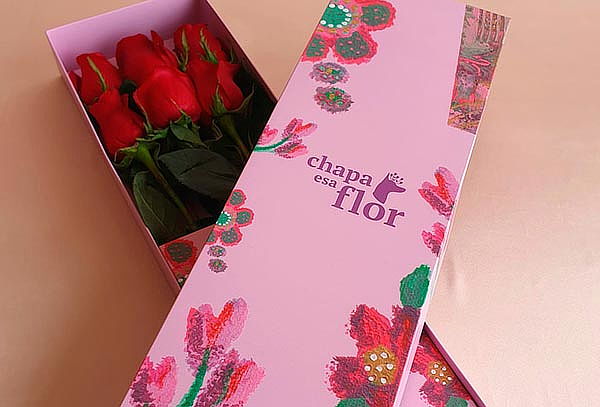 Box Premium: 6 Rosas + Tarjeta Personalizada 