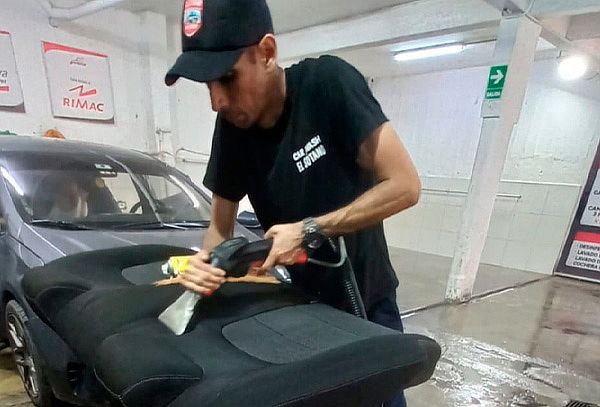 Lavado de Salón Para Auto o Camioneta 2 Filas y Más