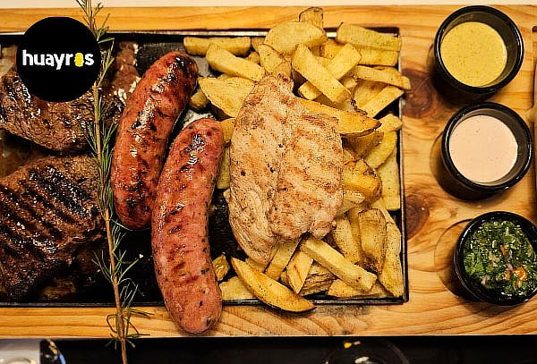 Para 2 Deliciosa Parrilla: 2 Lomos + Pollo + Chorizos y Más 