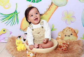 Fotos Kids: 4 Digitales + Impresas y Foto Billeteras