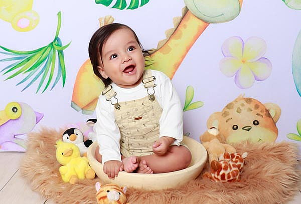 Fotos Kids: 4 Digitales + Impresas y Foto Billeteras