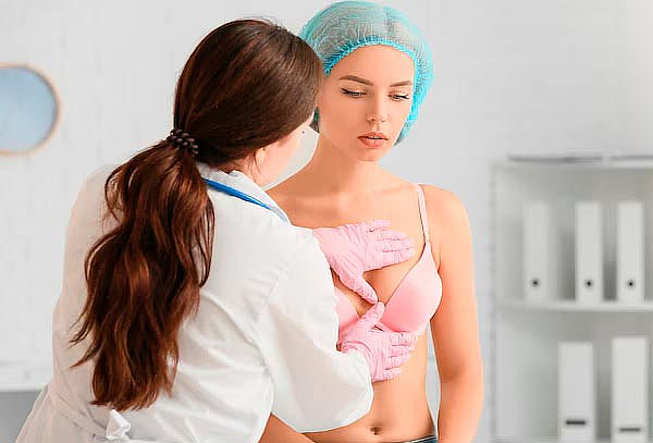 Chequeo Preventivo Femenino: Ginecológico y de Mamas