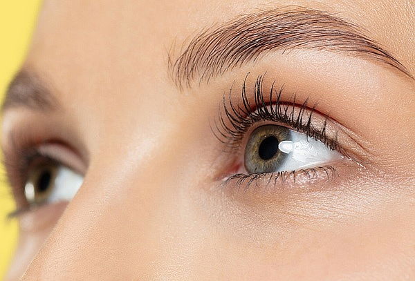 Lifting de Pestañas + Perfilado y Depilación de Cejas + Bozo