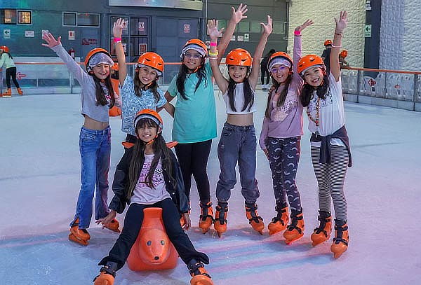 ¡Patinaje en Hielo! 25 Minutos de Diversión Familiar