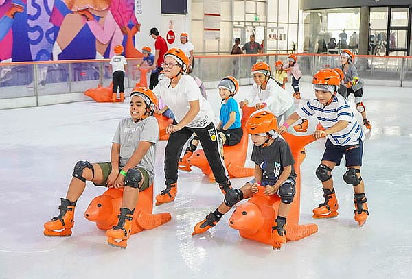 ¡Patinaje en Hielo! 25 Minutos de Diversión Familiar