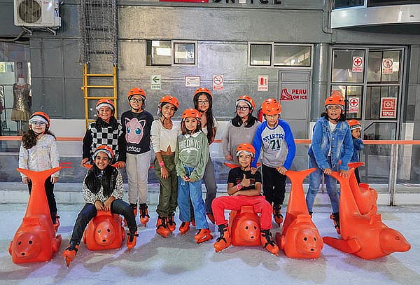 ¡Patinaje en Hielo! 25 Minutos de Diversión Familiar